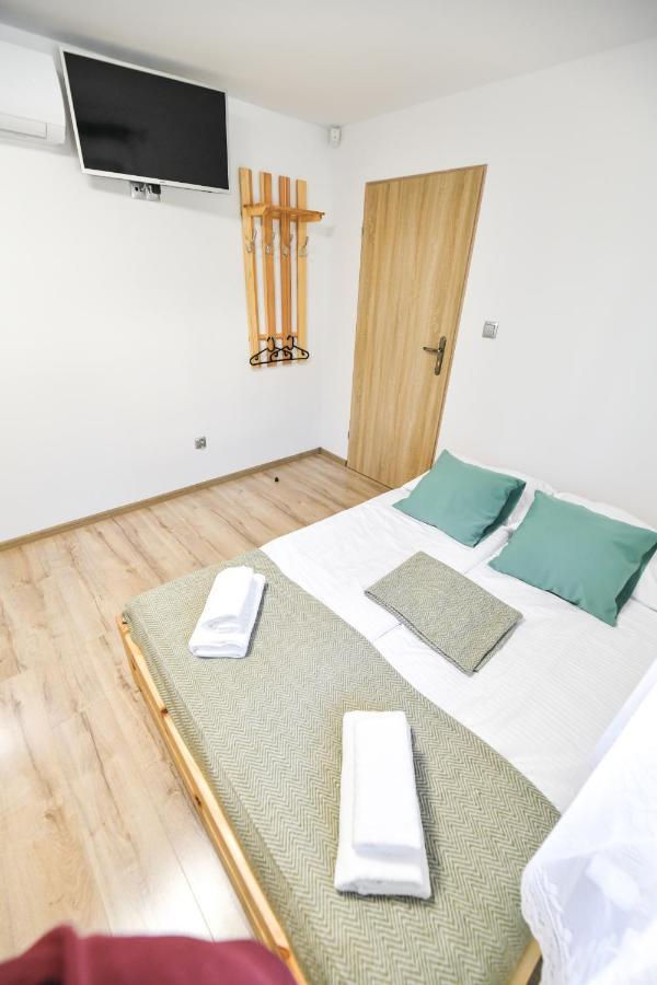 Toffee House Apartamento Zator Exterior foto